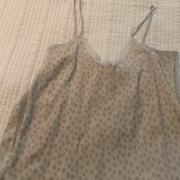 Aerie bundle  of 3 silky tanks - Picture 2 of 12